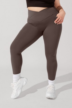 POPFLEX Crisscross Hourglass® Leggings with Pockets (Pet Hair Resistant) Cold Brew | PQUY29738