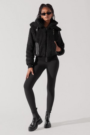POPFLEX The Kinsley Bomber Jacket in Faux Sherpa Černé | IBGT15389