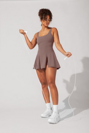 POPFLEX Tie-Breaker Superdress™ Peppercorn | LPFG69215