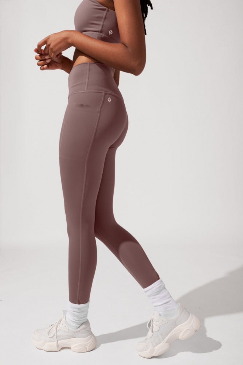 POPFLEX Crisscross Hourglass® Leggings with Pockets (Pet Hair Resistant) Peppercorn | ULVK15306
