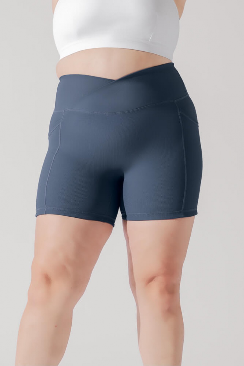POPFLEX Crisscross Hourglass® Midi Shorts with Pockets (Žebrovaný) Tmavě Blankyt | YJSK09647