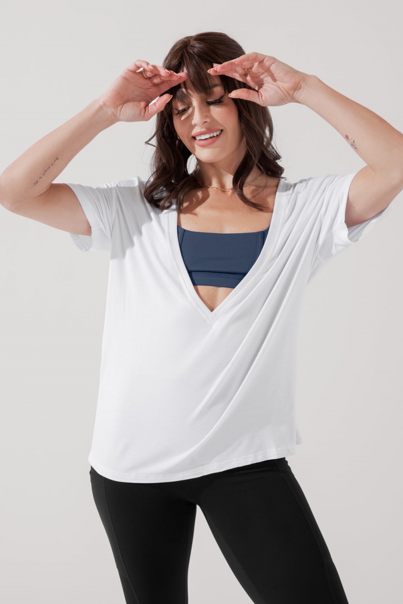 POPFLEX Daring Deep V Tee Bílé | GTMW39210