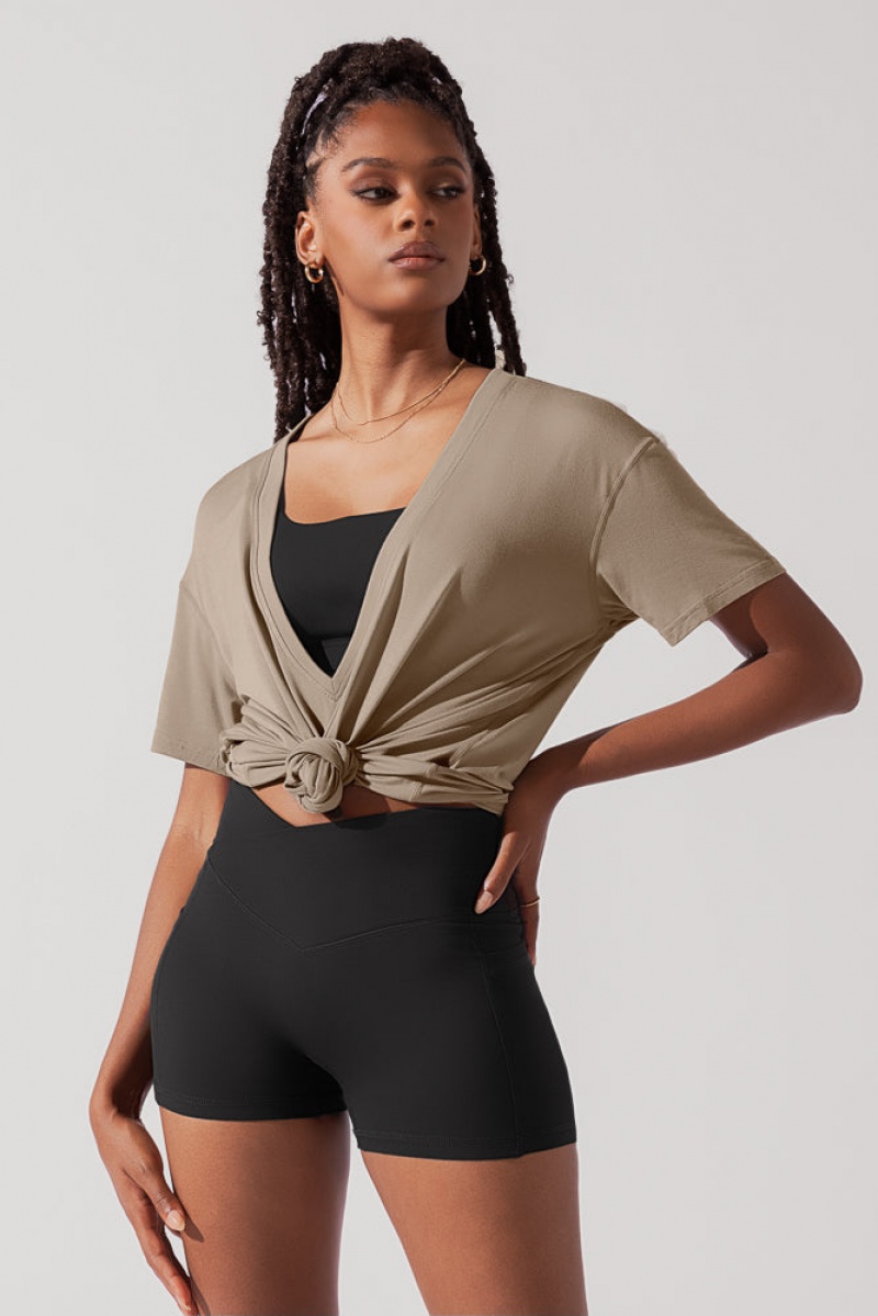 POPFLEX Daring Deep V Tee Shiitake | LJGU23096