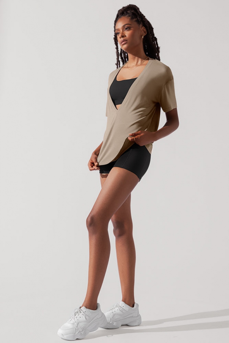 POPFLEX Daring Deep V Tee Shiitake | LJGU23096